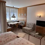 69 Mit Hallenbad Und Sauna By Monicare Apartman Seefeld in Tirol