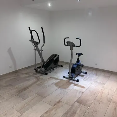 69 Mit Hallenbad Und Sauna By Monicare