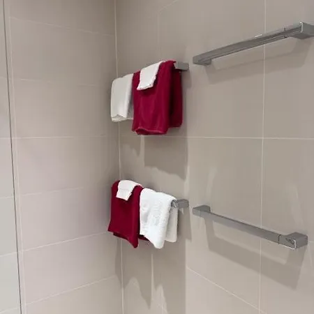 شقة 69 Mit Hallenbad Und Sauna By Monicare *